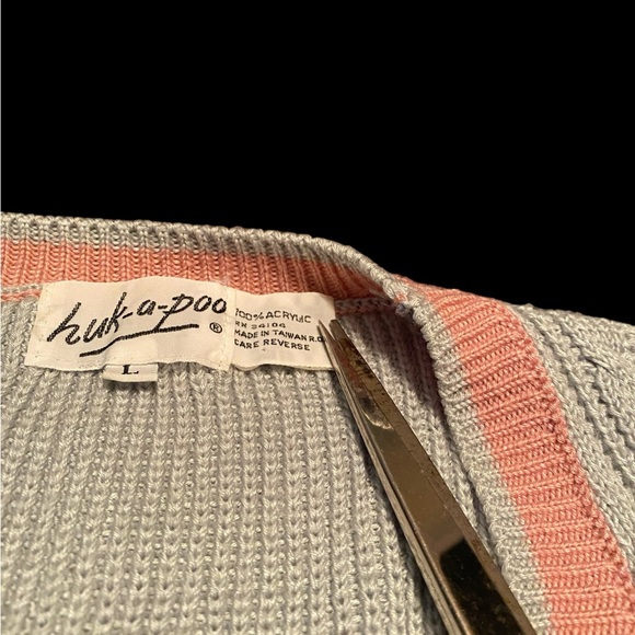 VTG HUK-A-POO Acrylic Knit Sweater Vest Gray Pink Women’s Size L Sleeveless EUC - Picture 4 of 8